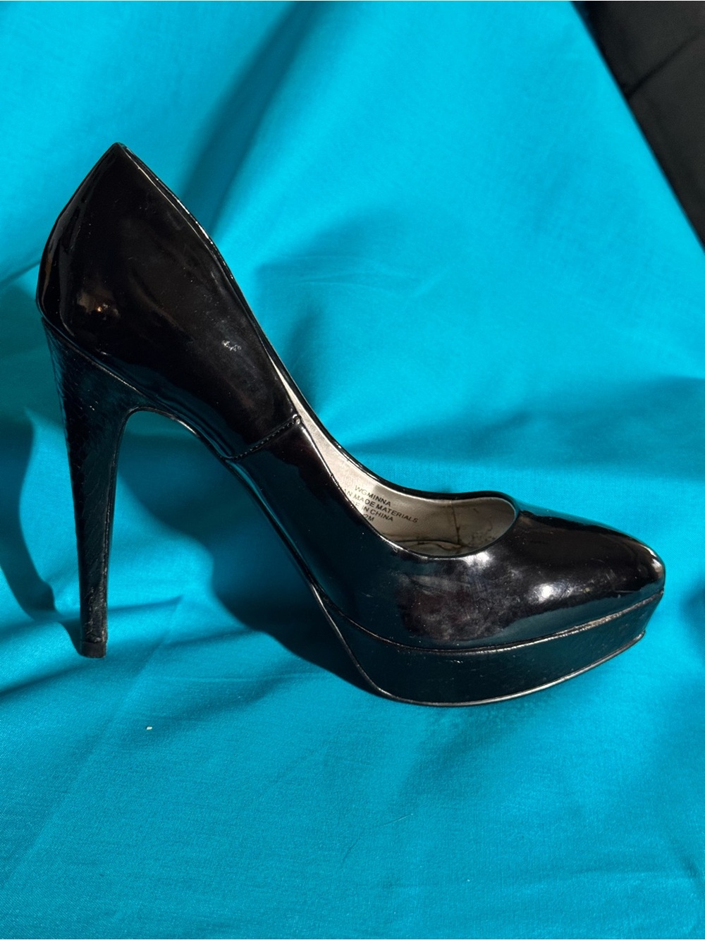 GUESS Black Patent Platform Stiletto Pumps - Picture 2 of 4